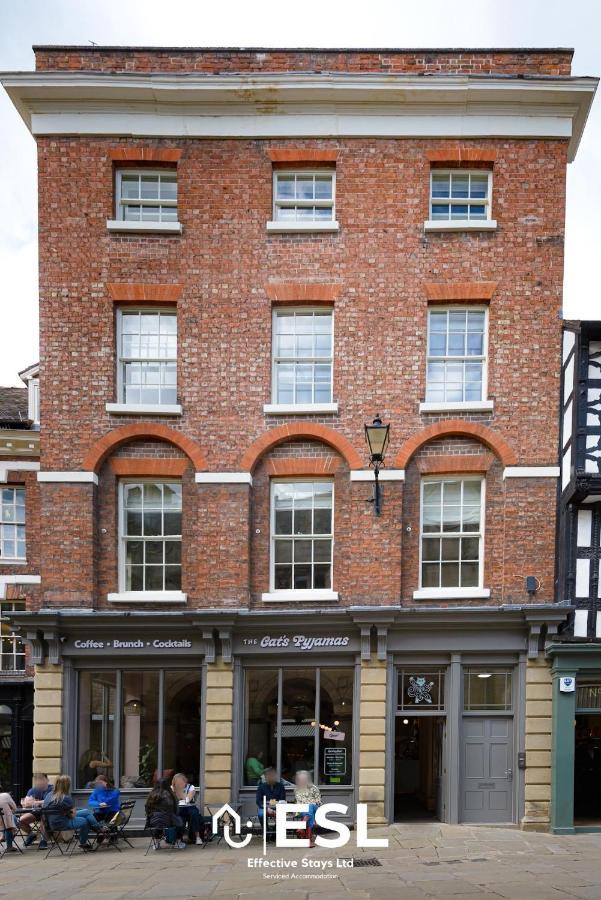 Most Central Luxury Grade 2 Listed Apartment Overlooking Shrewsbury Square - Free Parking Kültér fotó